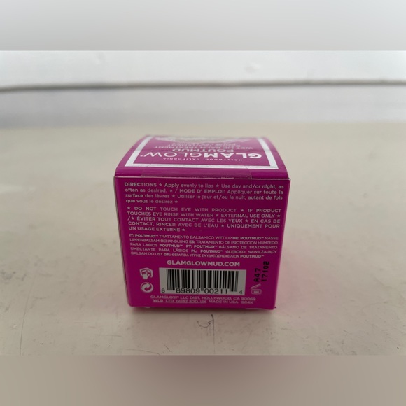 GLAMGLOW Poutmud in Birthday Suit - Picture 2 of 4